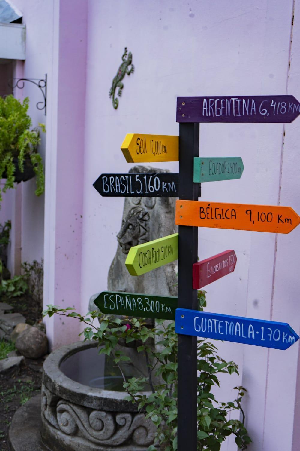 Hostal Casa Luna Santa Ana Dış mekan fotoğraf